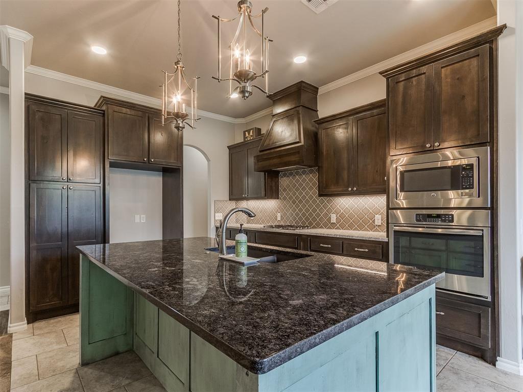 11313 SW 41st Terrace