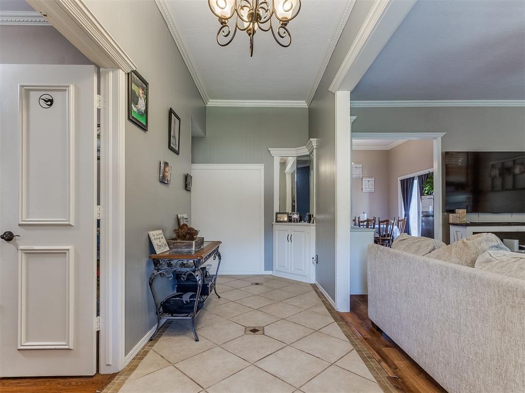 1305 SW 112th Place