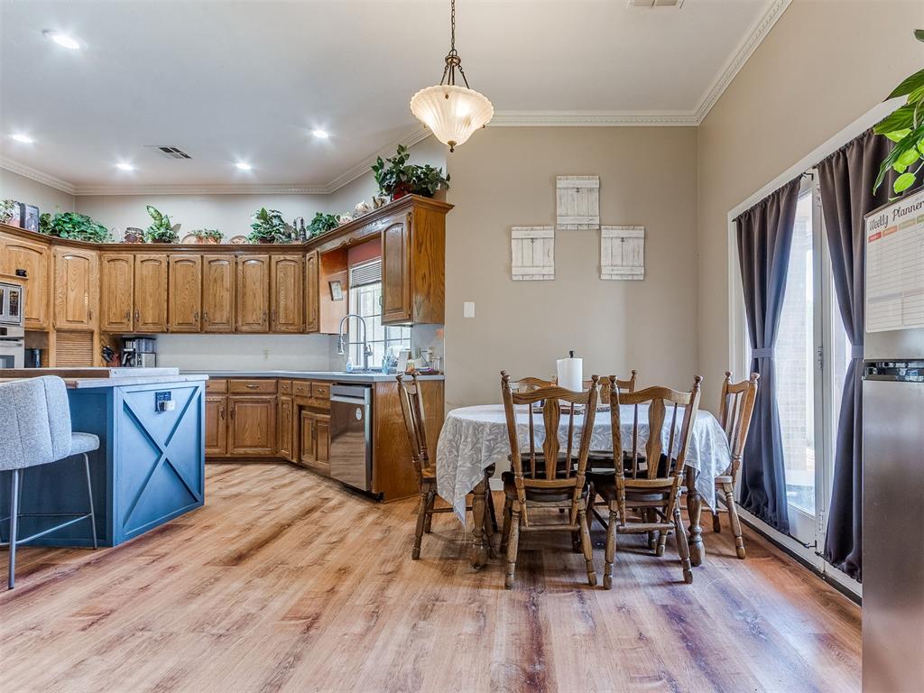 1305 SW 112th Place