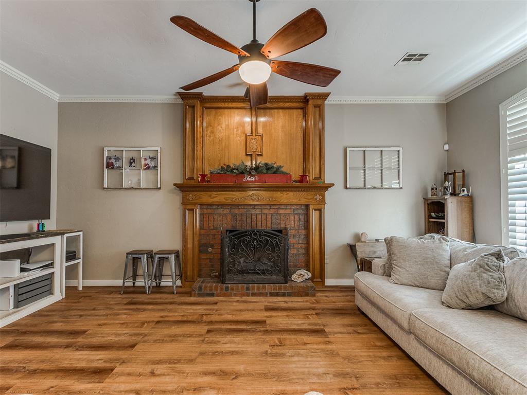 1305 SW 112th Place