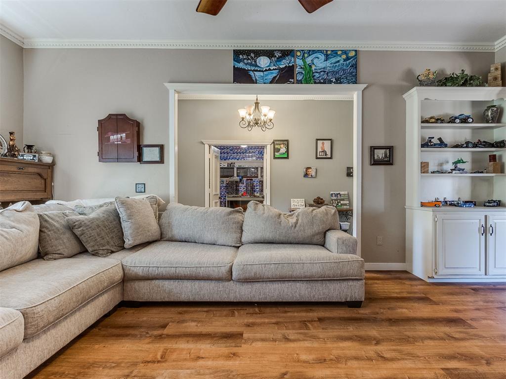 1305 SW 112th Place