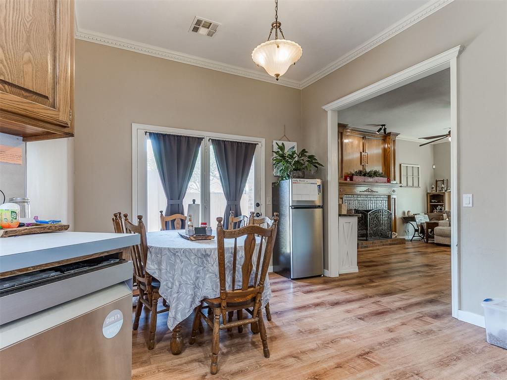 1305 SW 112th Place