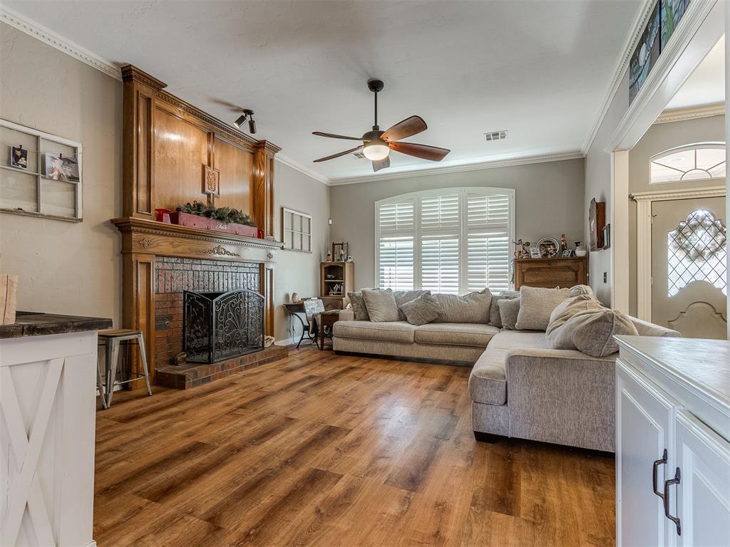 1305 SW 112th Place