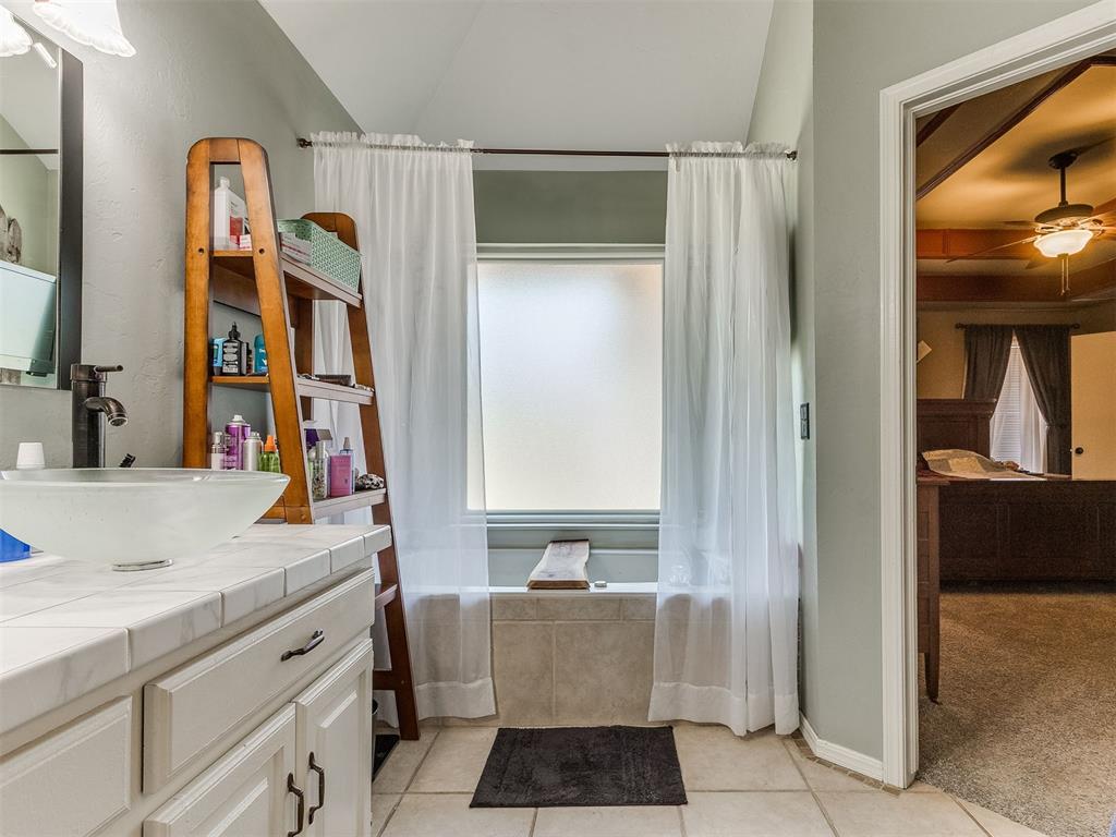 1305 SW 112th Place