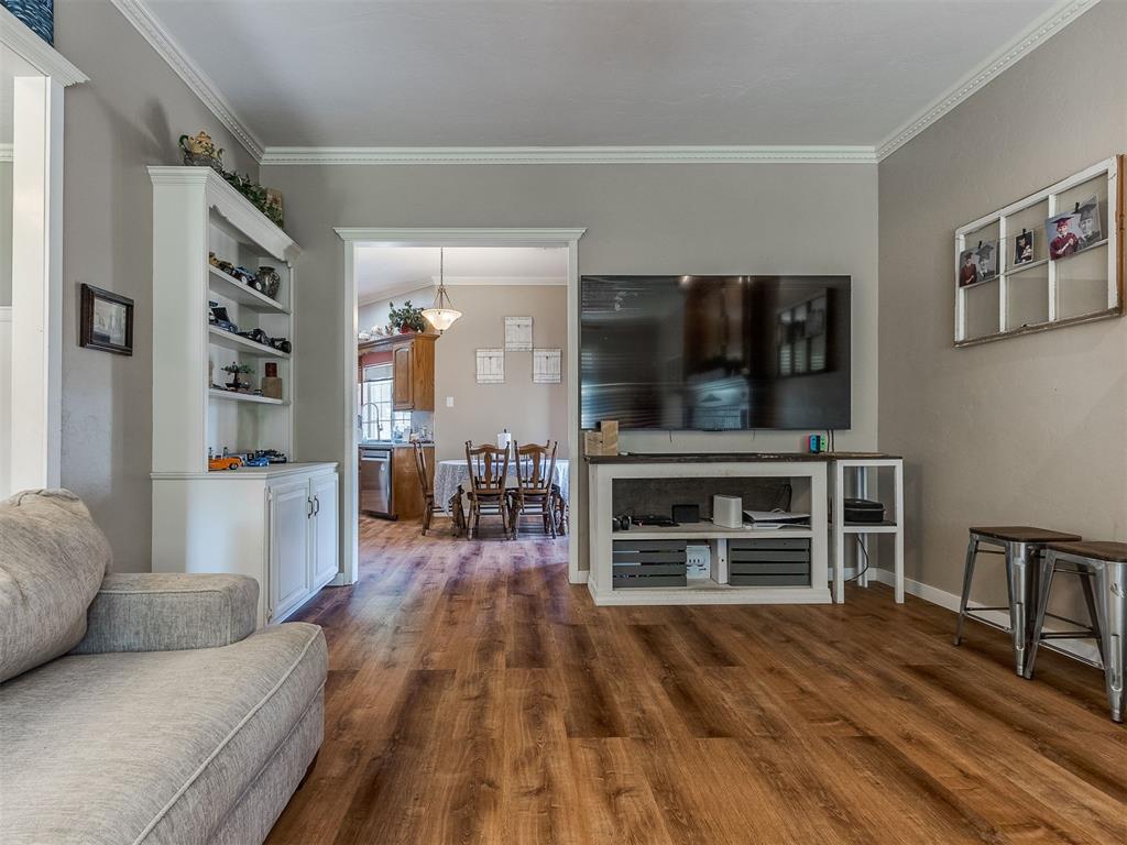 1305 SW 112th Place