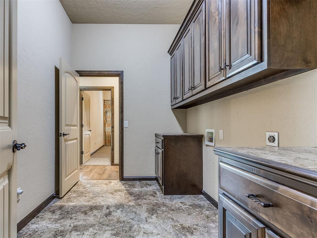 2812 SW 95th Street