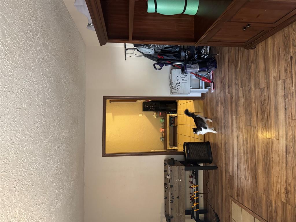 2230 Donna Drive