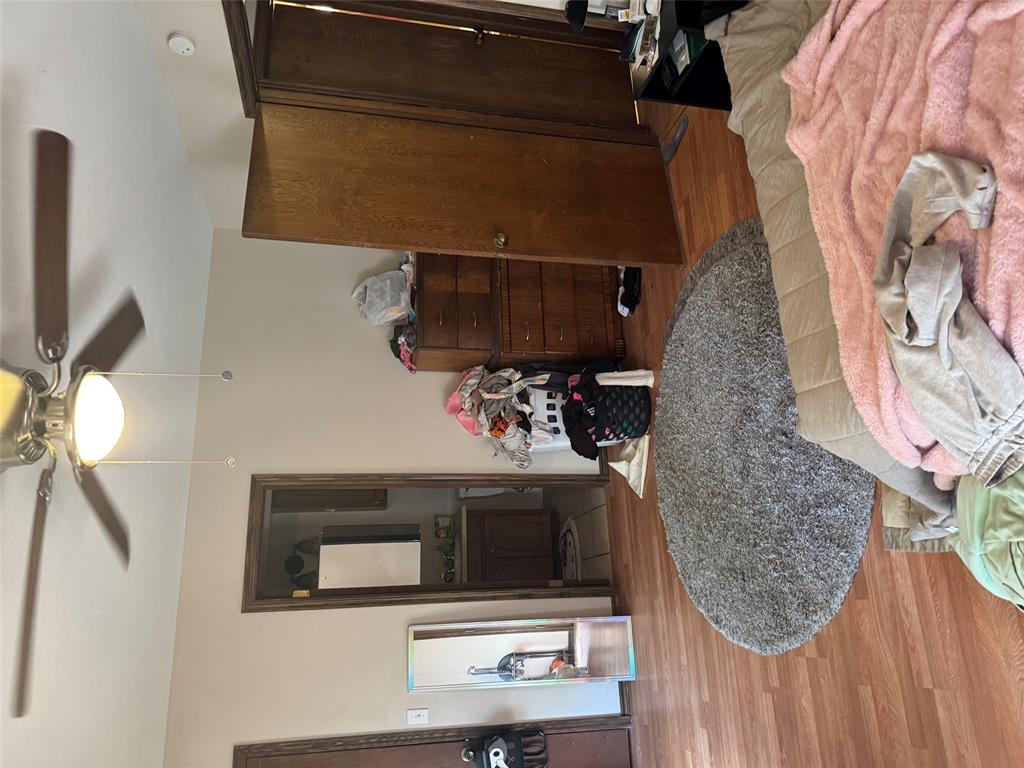 2230 Donna Drive