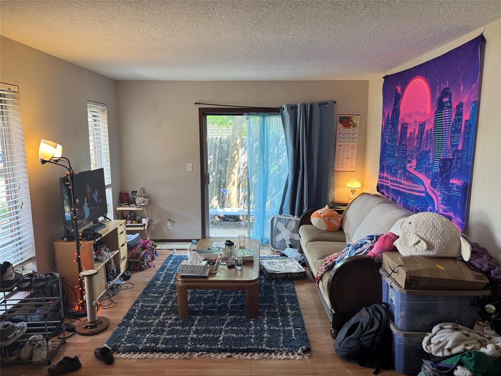 2230 Donna Drive