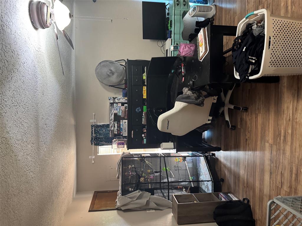 2230 Donna Drive