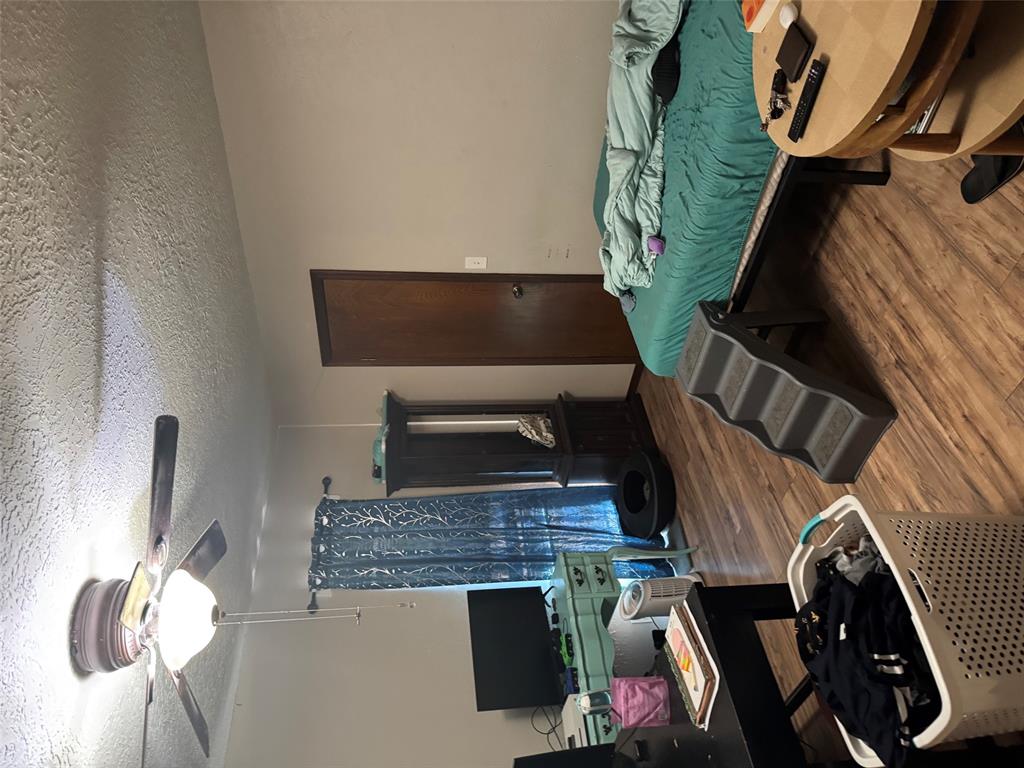 2230 Donna Drive