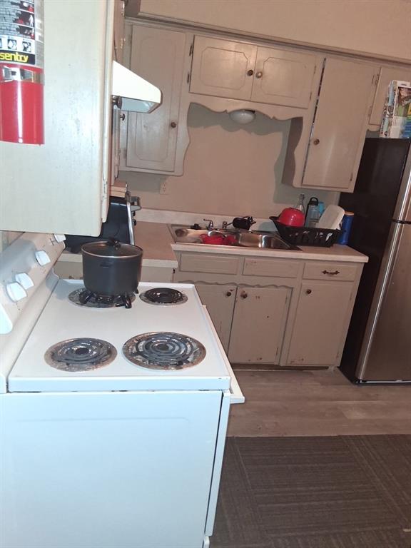 1932 Cherokee Lane Unit: 1934