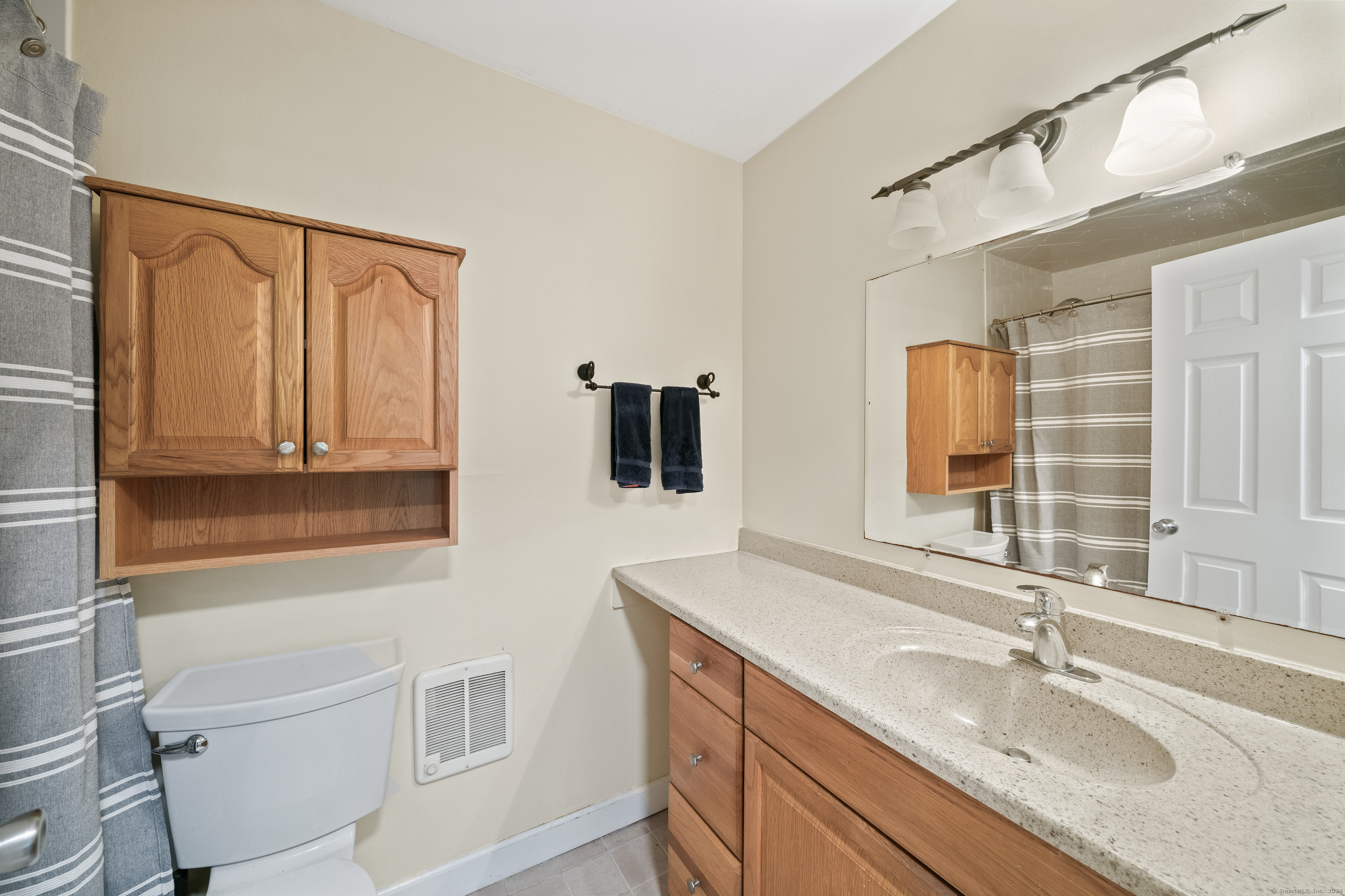 104 North Street APT 201