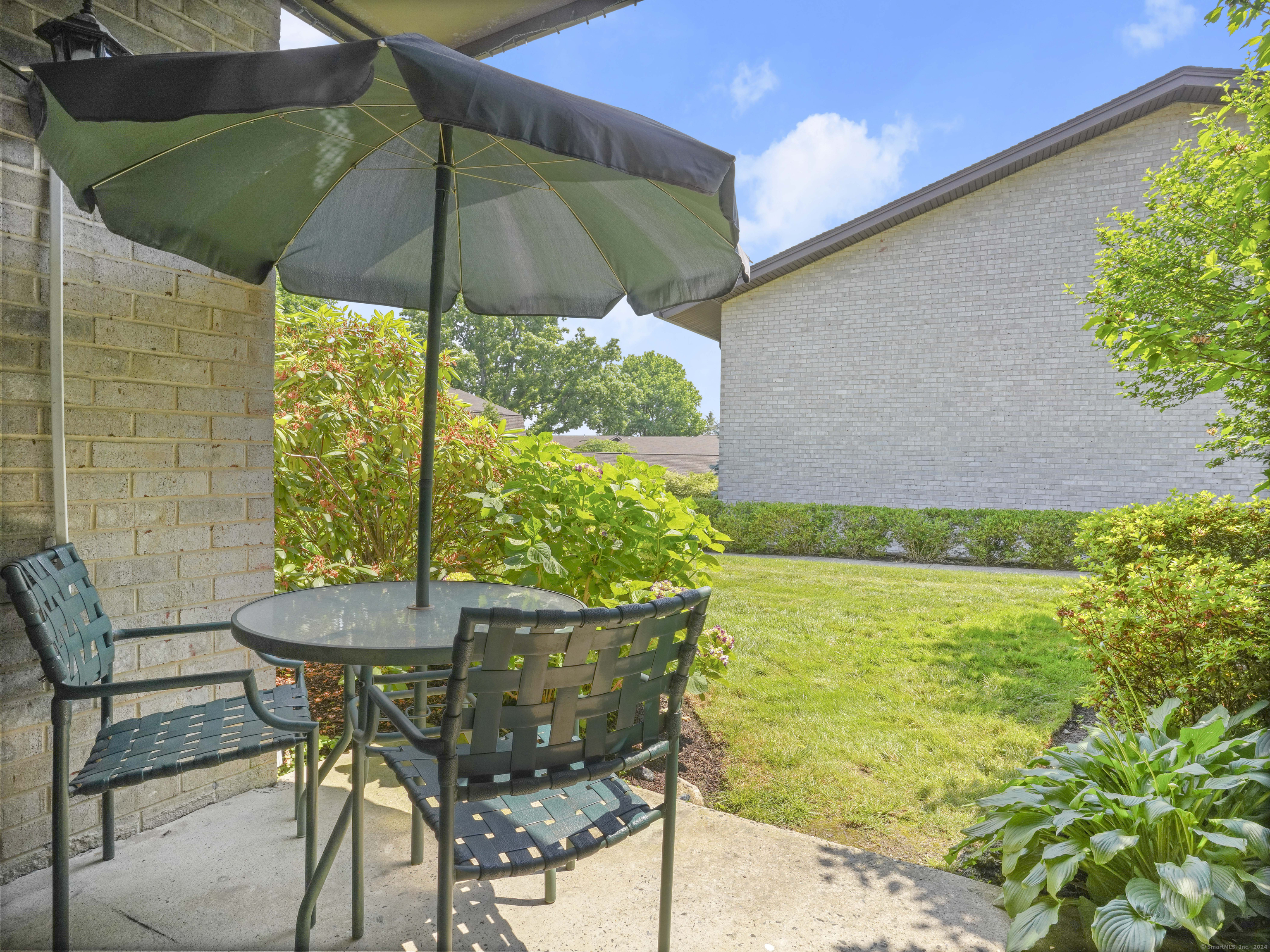 77 Courtland Avenue 5