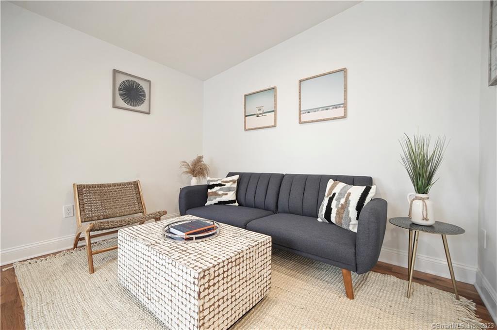 75 Henry Street 3West