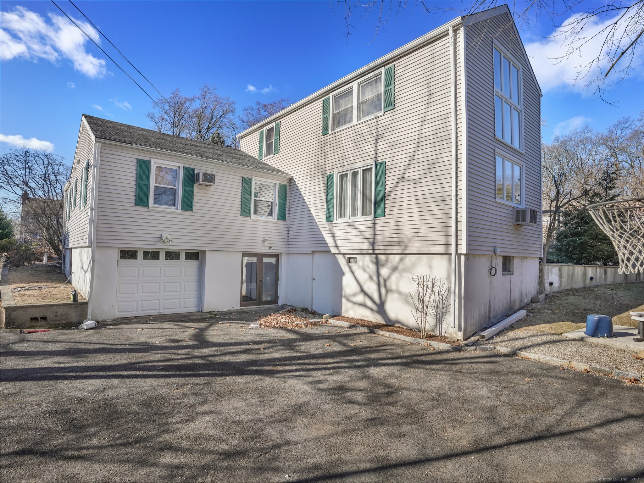 12 Orlando Road