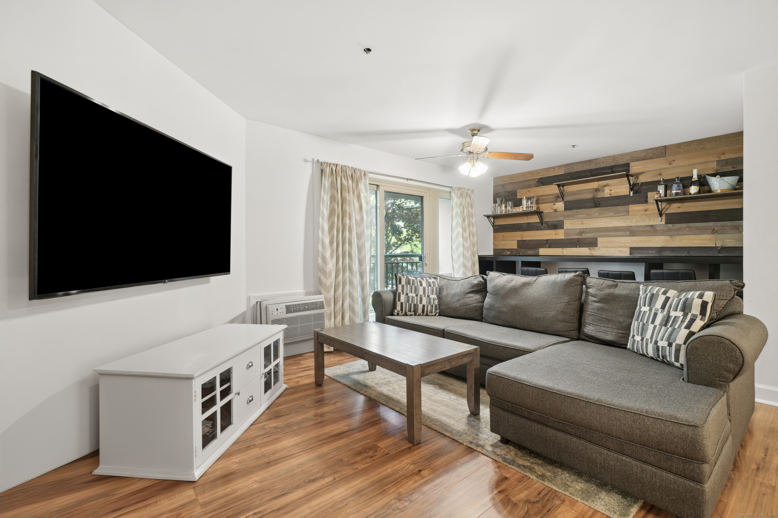 104 North Street APT 201