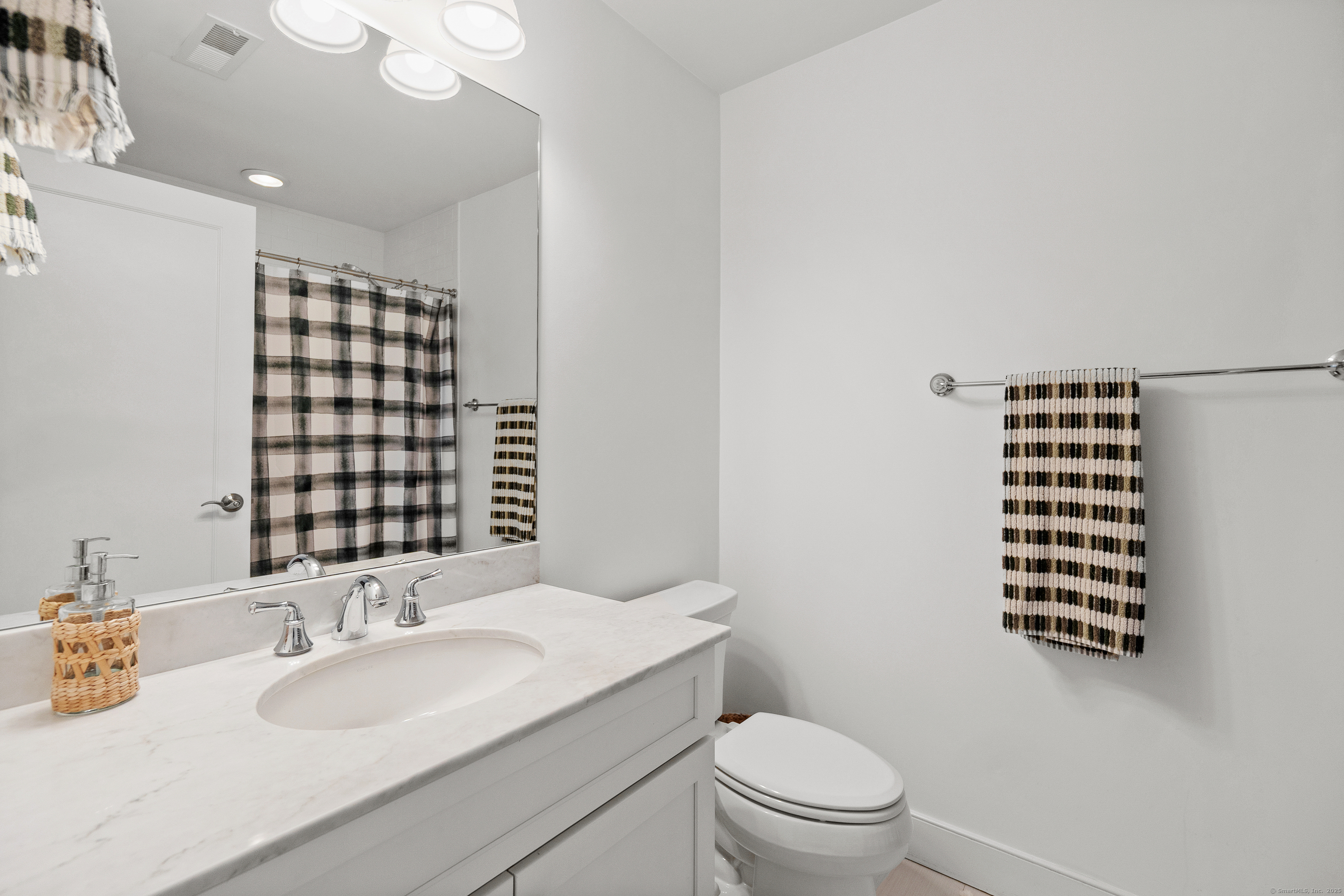 27 Kensett Lane 27