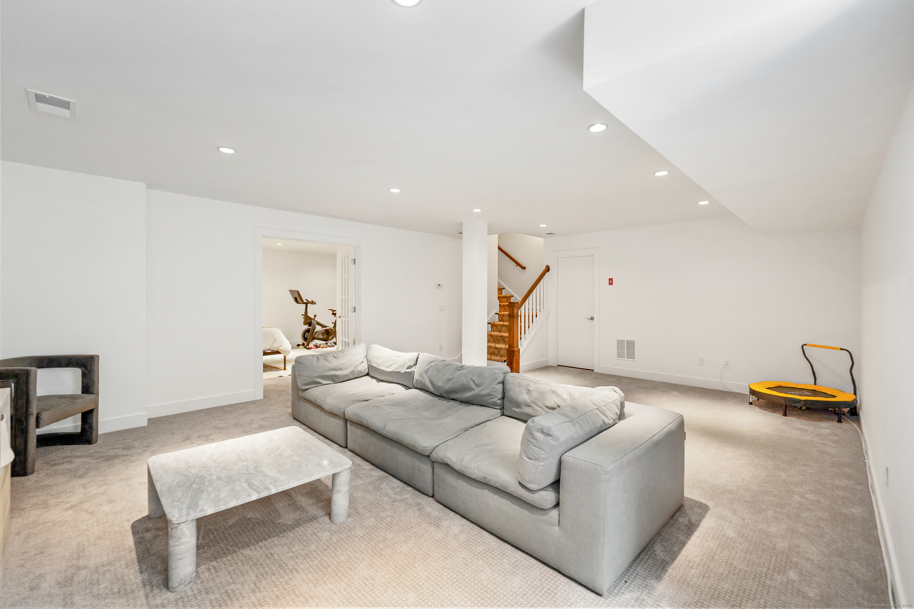 27 Kensett Lane 27