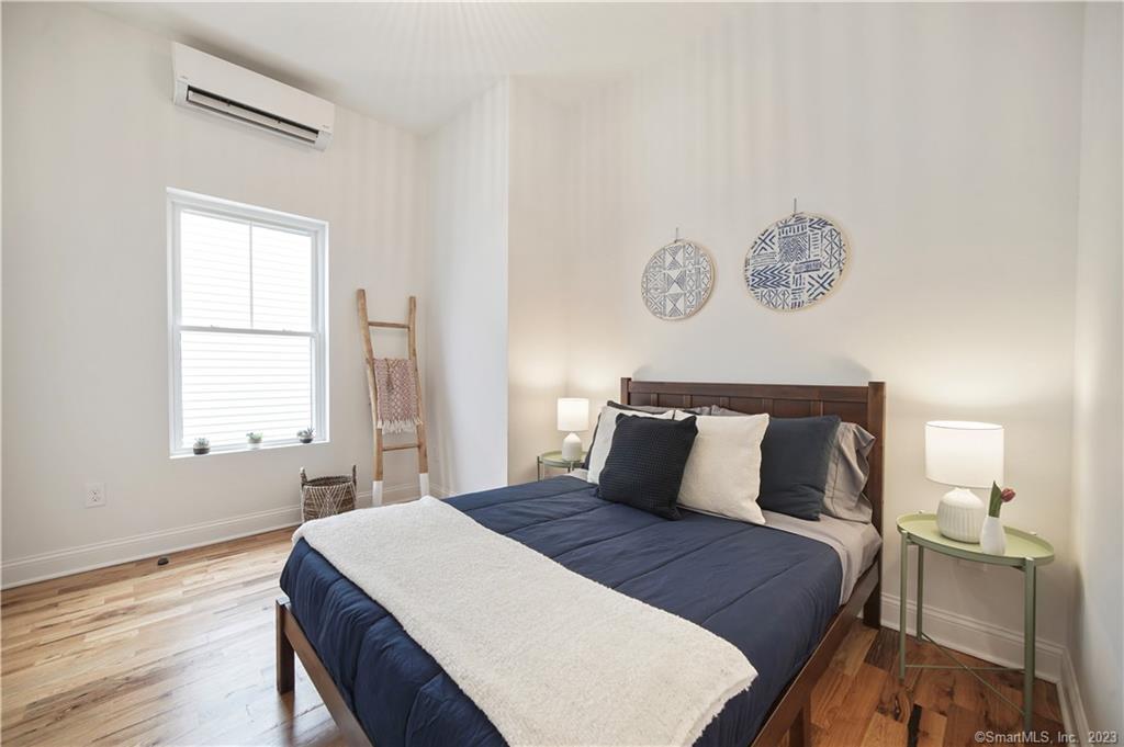 75 Henry Street 3West