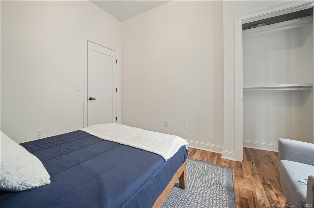 75 Henry Street 3West