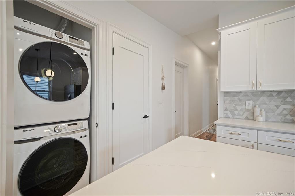 75 Henry Street 3West