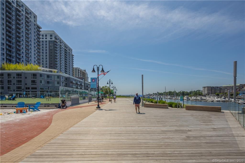 75 Henry Street 3West