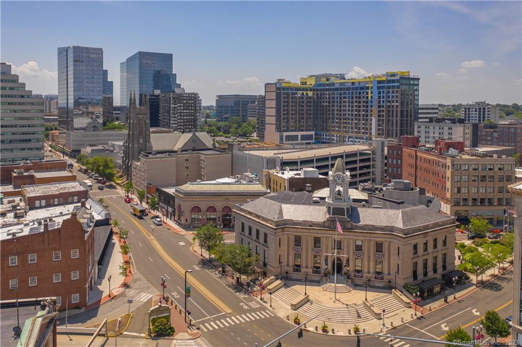 75 Henry Street 3West