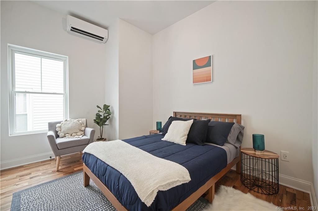 75 Henry Street 3West