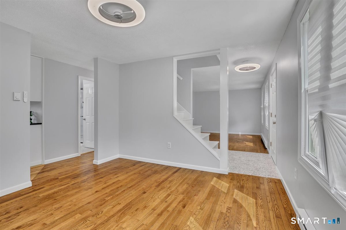 28 McNabola Lane