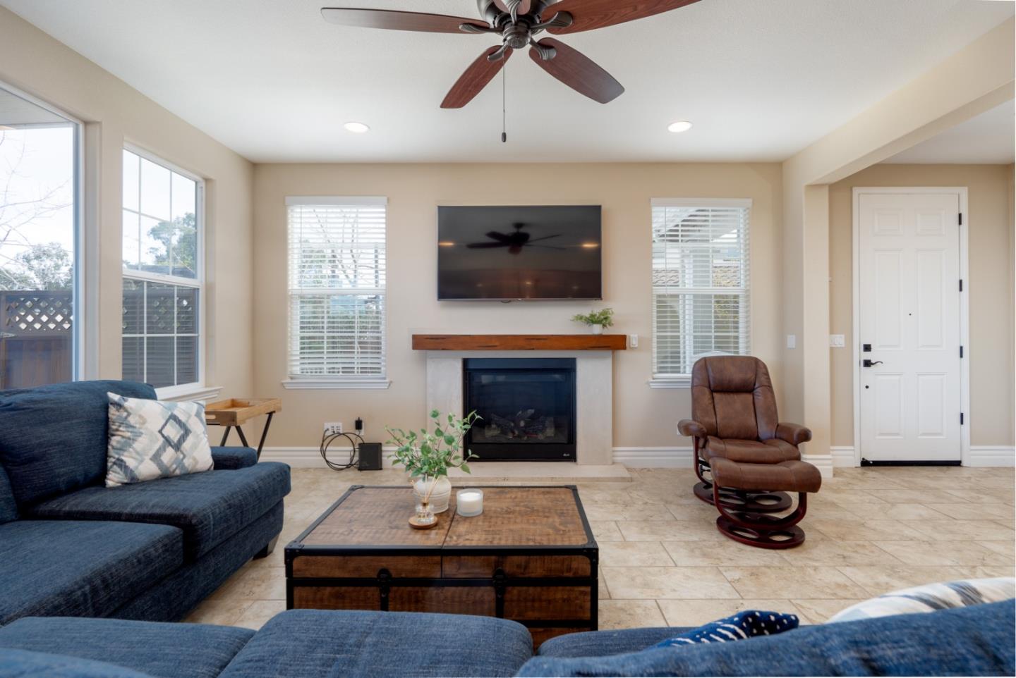 18611 McClellan Circle