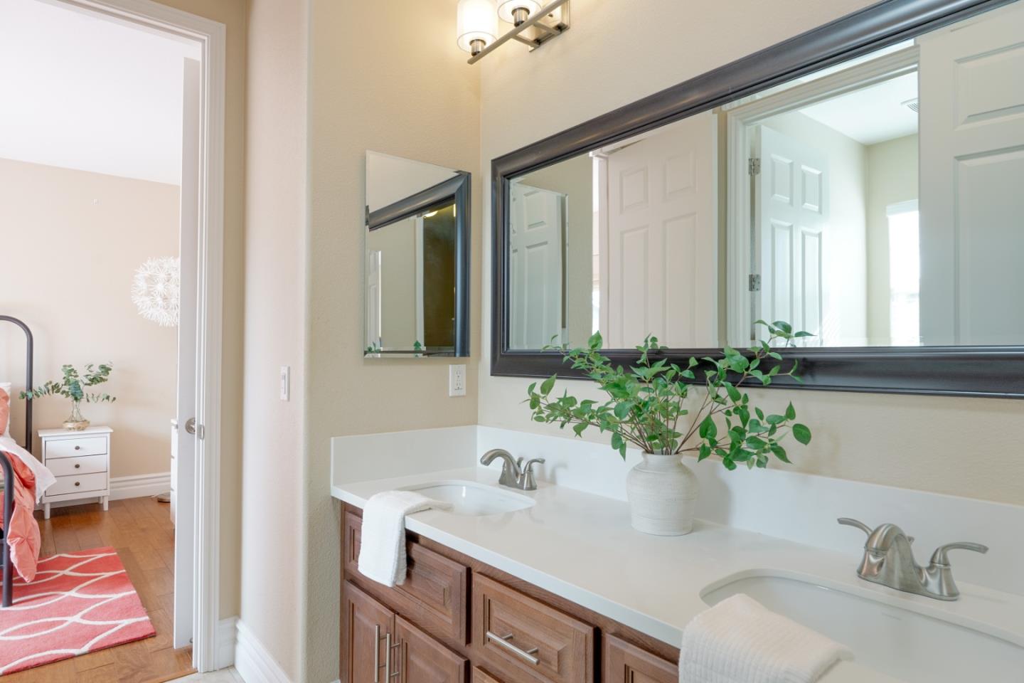 18611 McClellan Circle