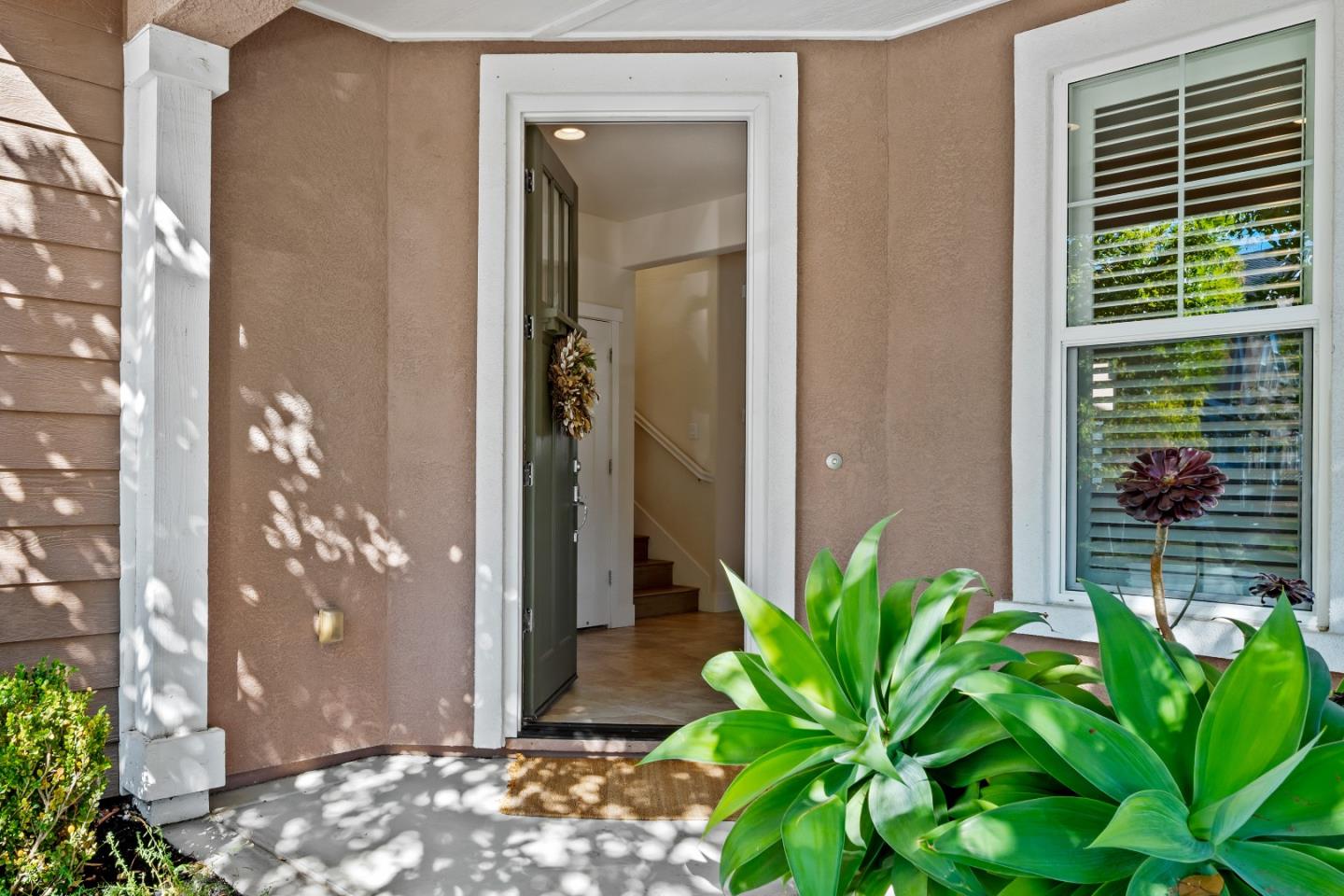 18599 Mcclellan Circle