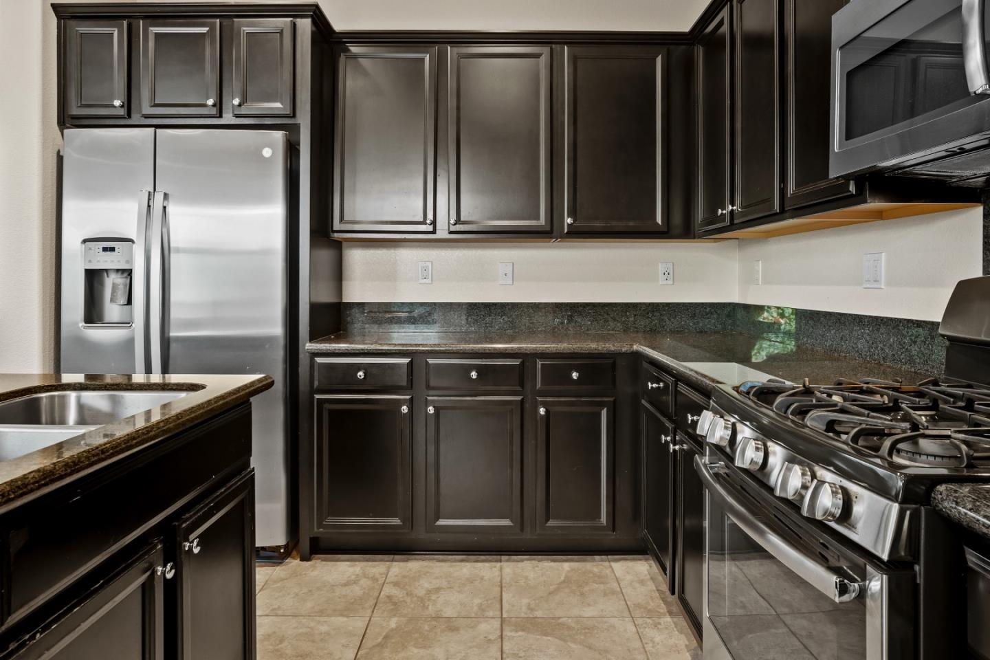 18599 Mcclellan Circle