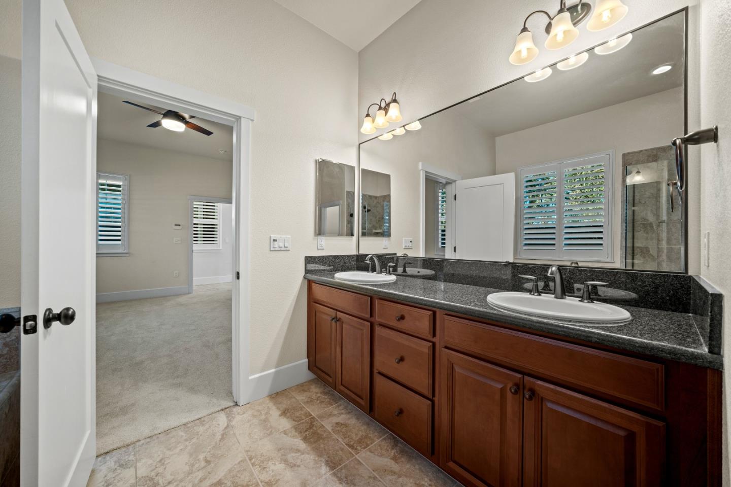 13102 Chamberlain Avenue