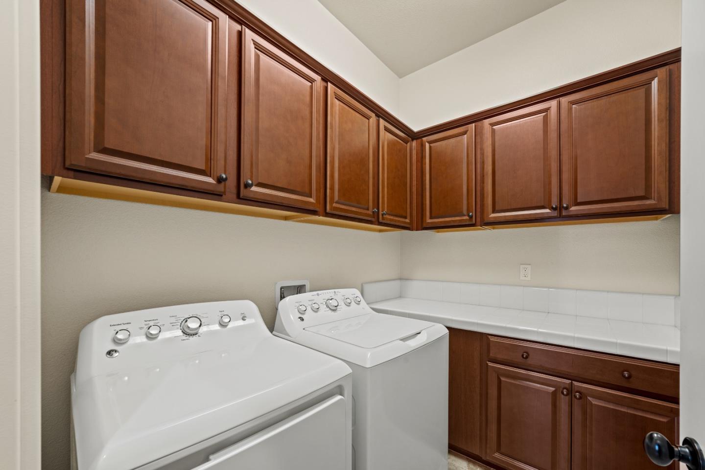 13102 Chamberlain Avenue