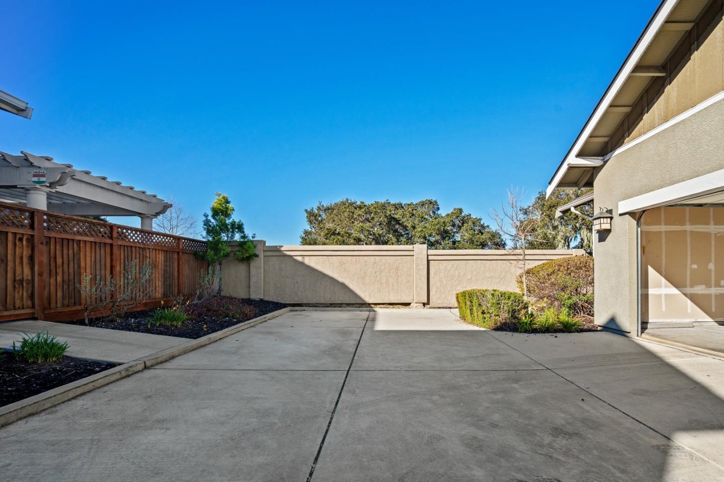 13102 Chamberlain Avenue