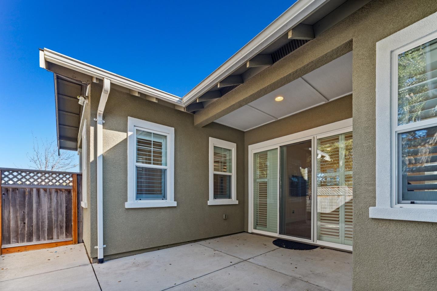 13102 Chamberlain Avenue