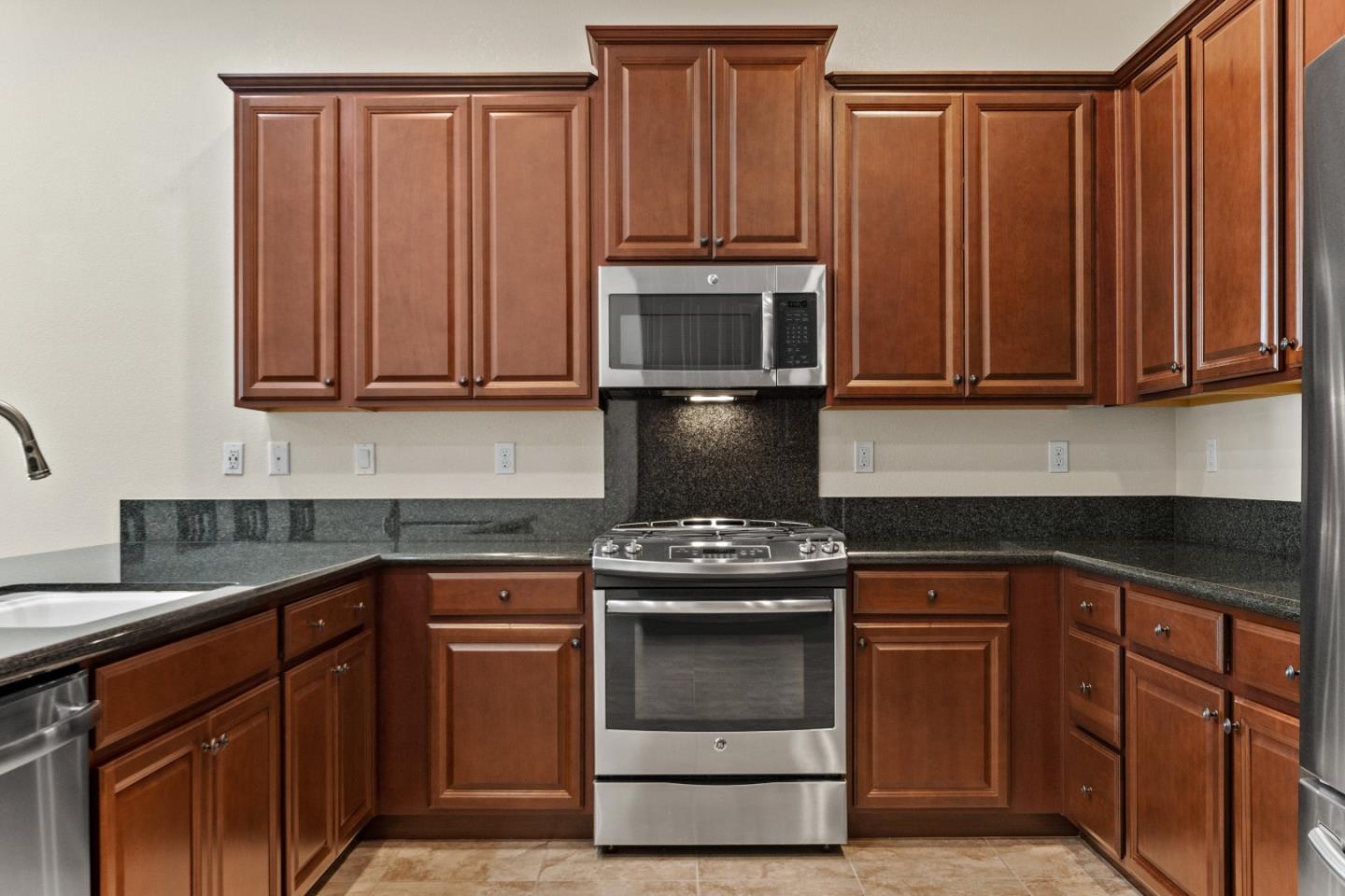 13102 Chamberlain Avenue