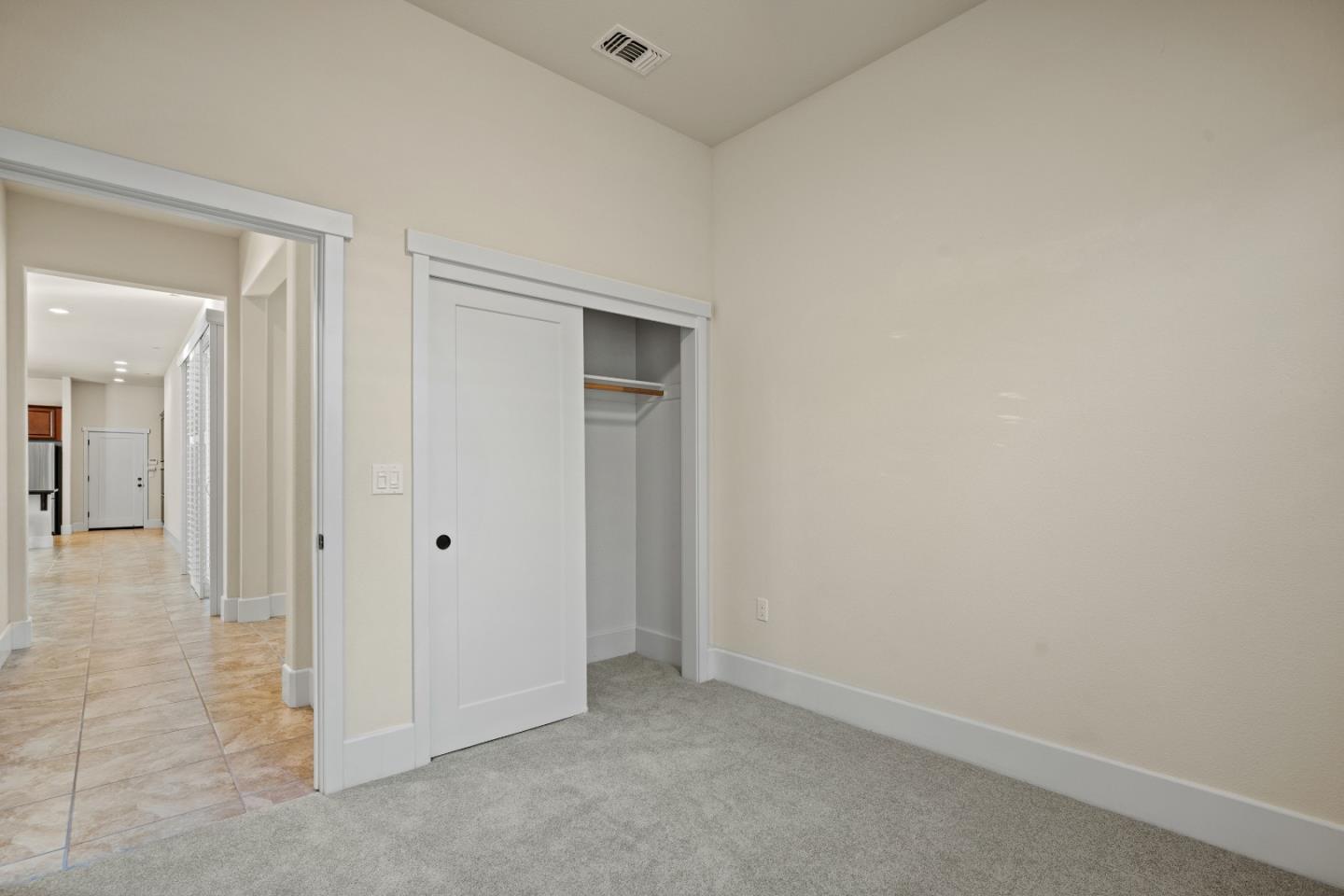 13102 Chamberlain Avenue