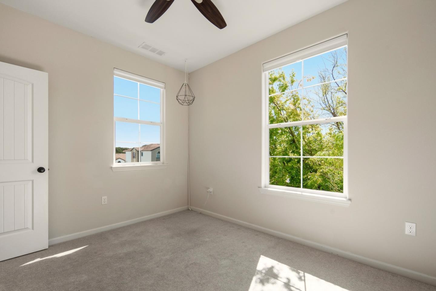 15181 Breckinridge Avenue