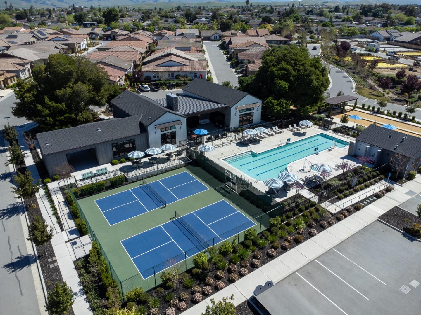 1181 McClellan Street