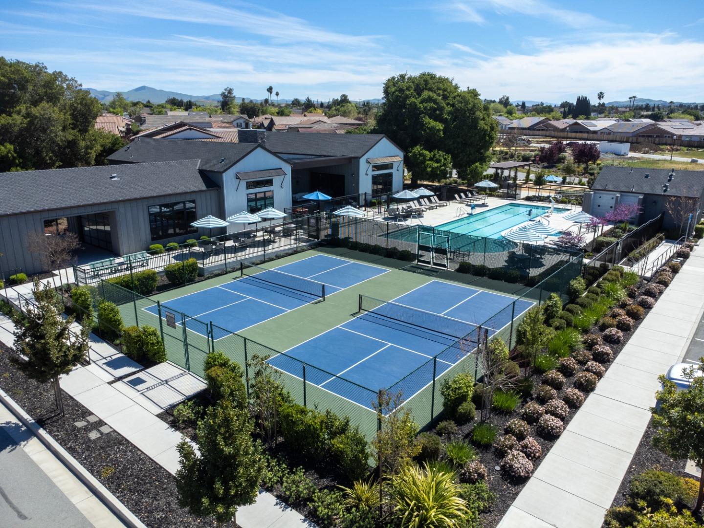 1181 McClellan Street