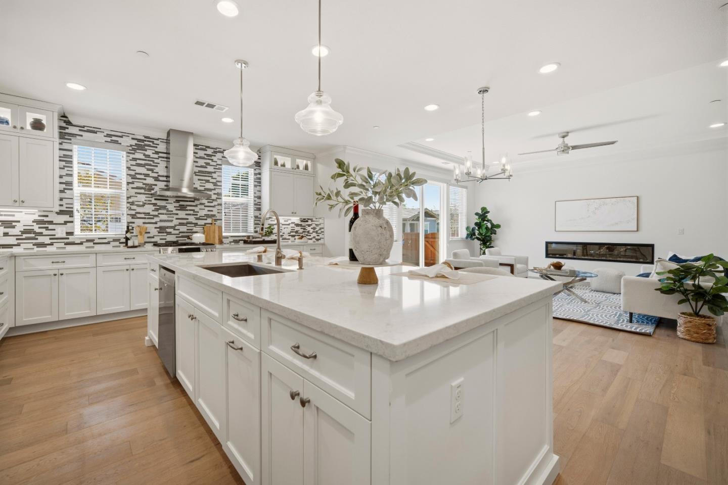 1181 McClellan Street