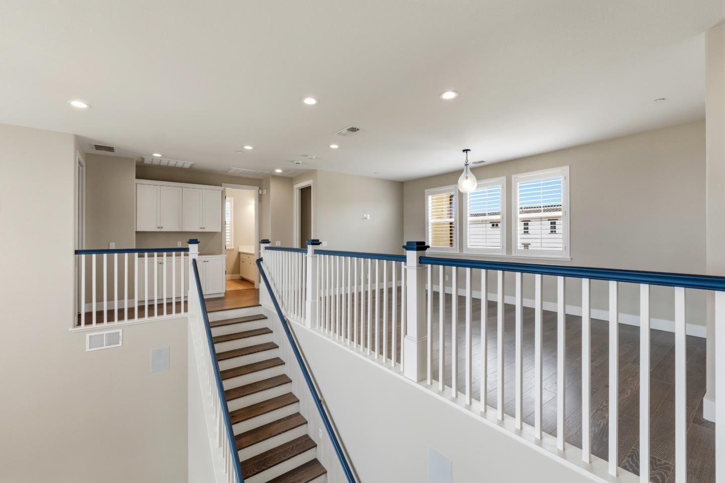 479 Palisade Drive