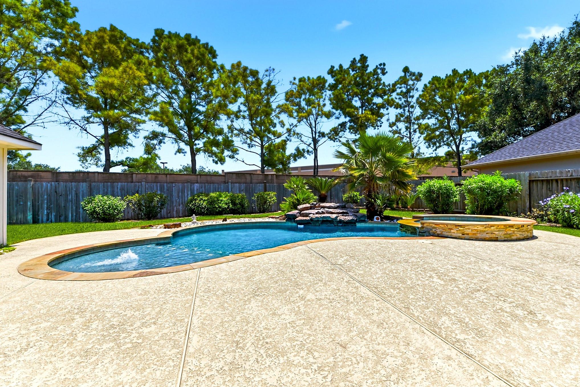 22303 Bridgehaven Drive