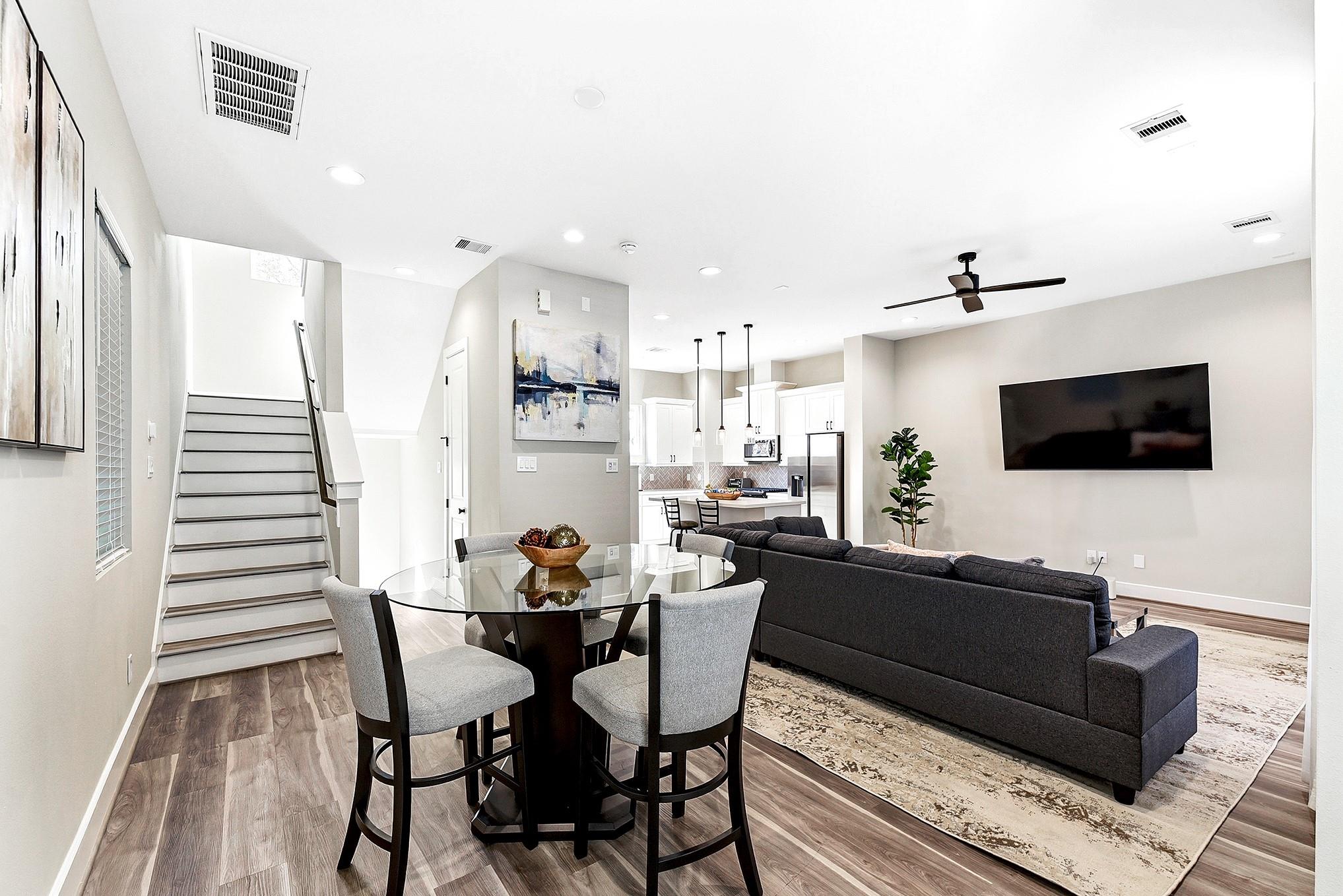 1329 Buescher Drive