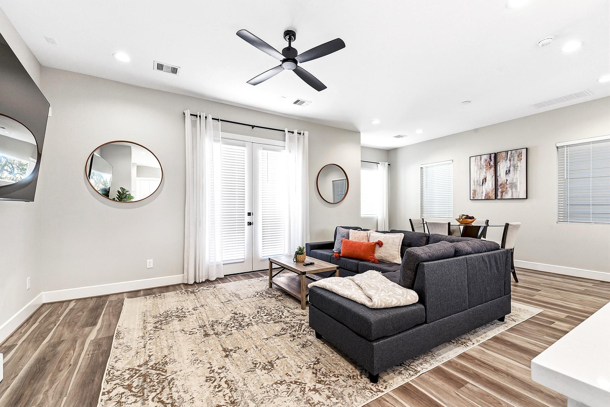 1329 Buescher Drive