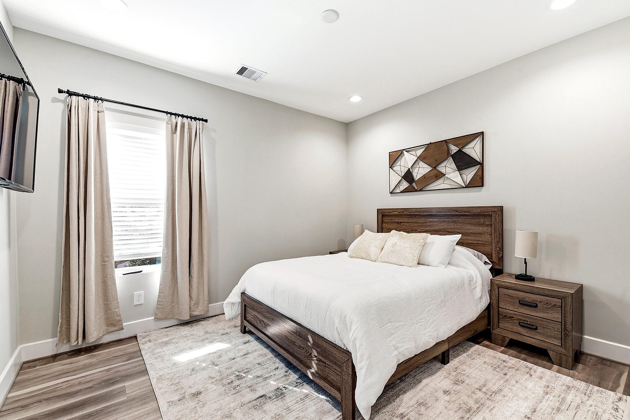 1329 Buescher Drive