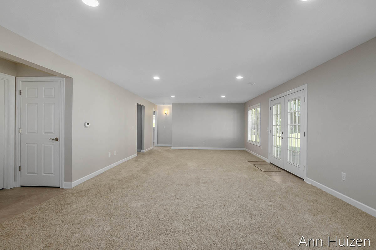 2205 Conifer Ridge Drive SW
